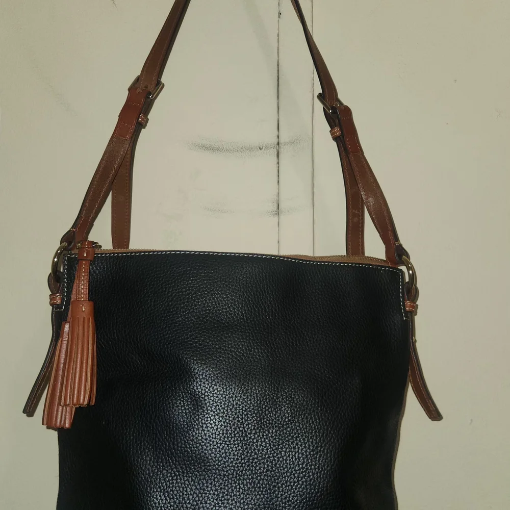 Dooney & Bourke Pebble Leather Selena Crossbody - Picture 3 of 7